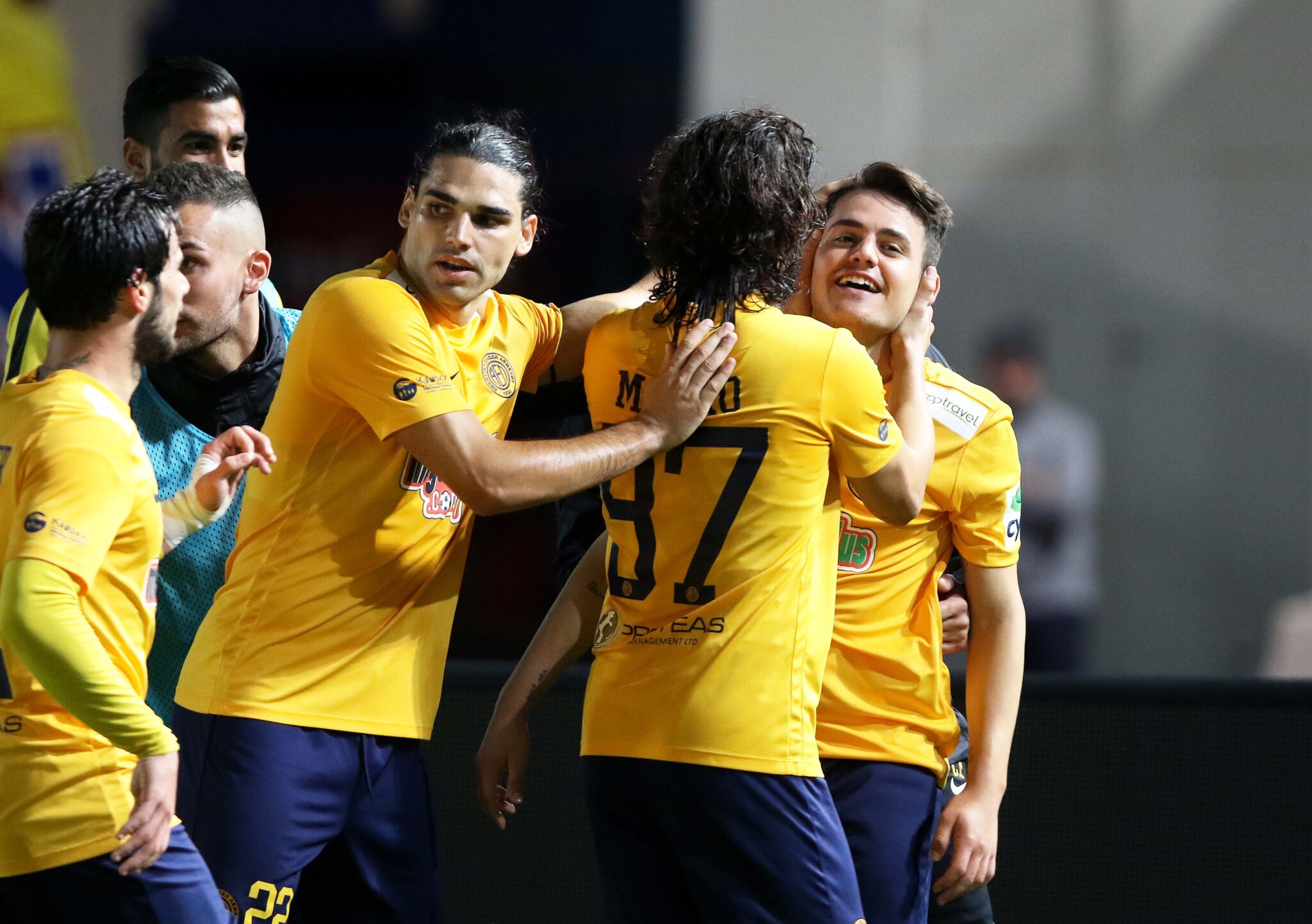 Ζορίστηκε αλλά έμεινε στην κορυφή η ΑΕΛ (BINTEO)