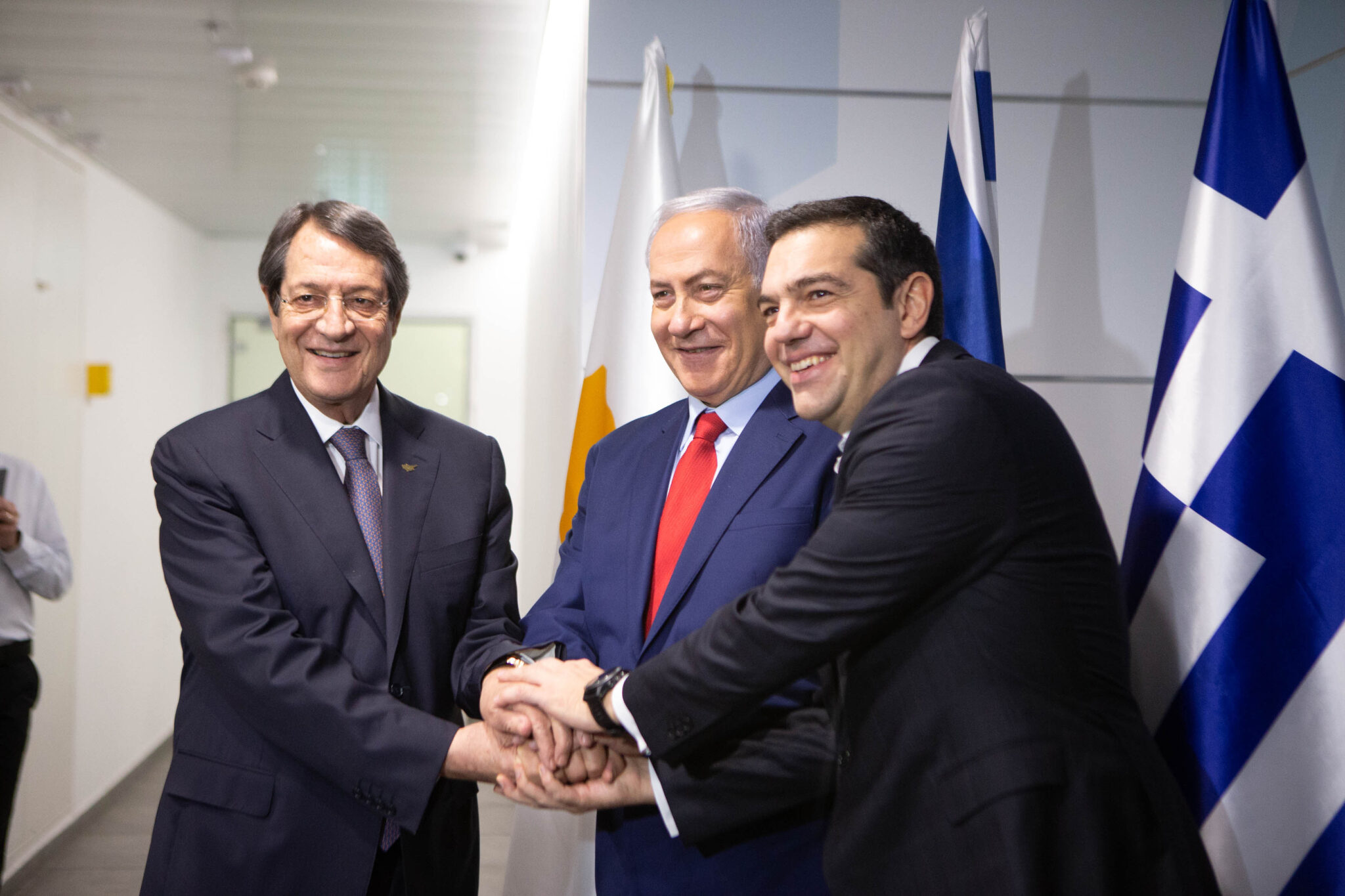 Με τις ευλογίες ΗΠΑ και ΕΕ, η διακρατική συμφωνία για τον EastMed (ΒΙΝΤΕΟ)