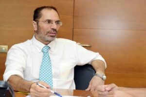 Ανταλλαγή ανακοινώσεων μεταξύ Οδυσσέα Μιχαηλίδη και Ειρήνης Νικολαϊδου