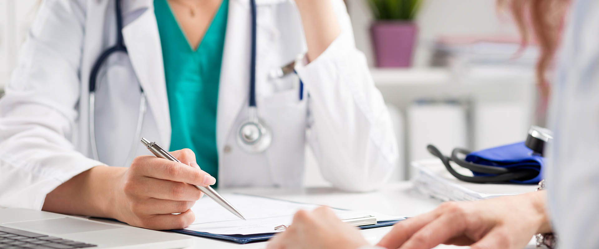 Νομική συμβουλή ζήτησε ο ΠΙΣ για την ελεύθερη άσκηση ιδιωτικής ιατρικής (ΒΙΝΤΕΟ)