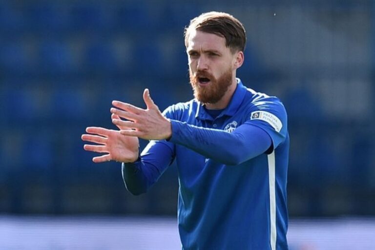 Σλόβαν και Κερμπ πρόλαβαν τον Απόλλωνα (ΦΩΤΟ)