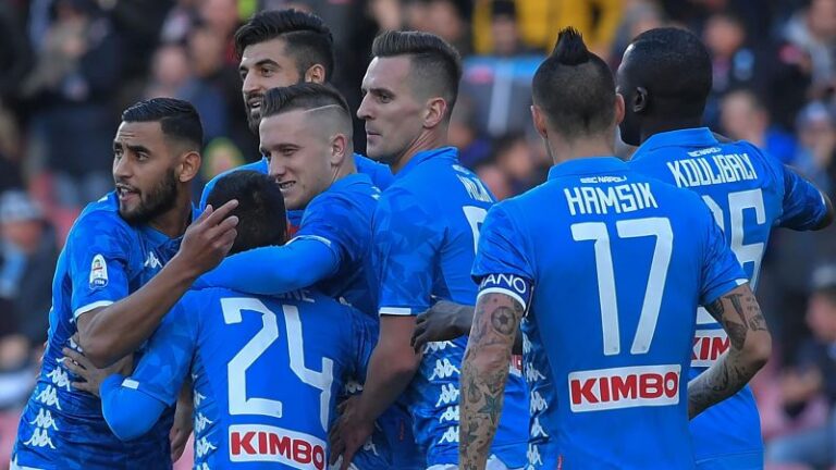 Επίδειξη δύναμης από τη Νάπολι κόντρα στη Φροζινόνε