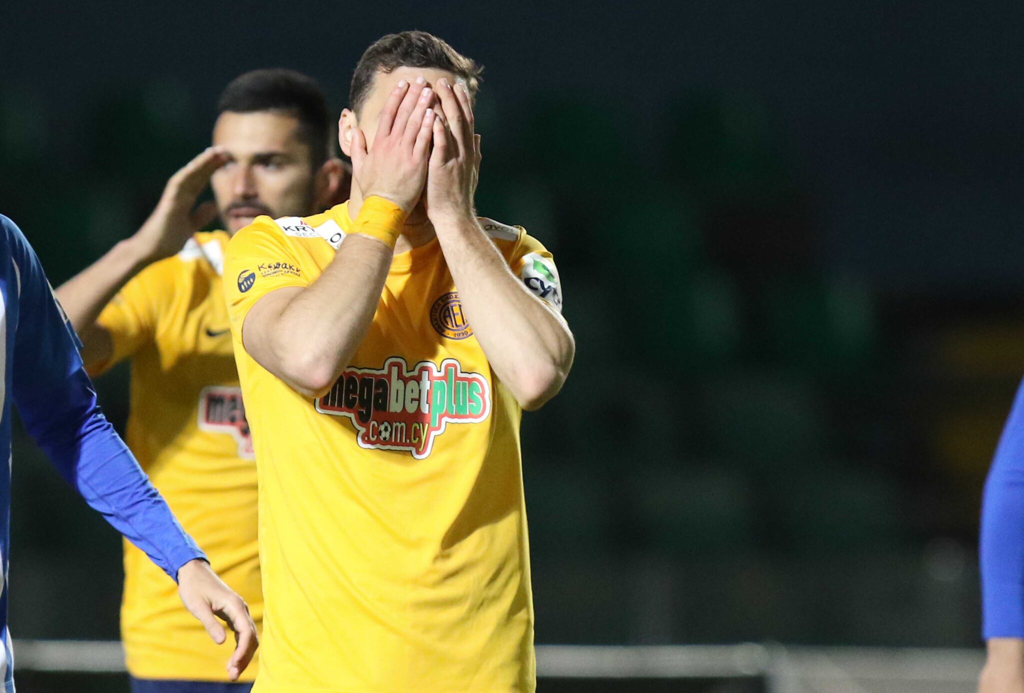 Αν κόψει αυτά τα δώρα…