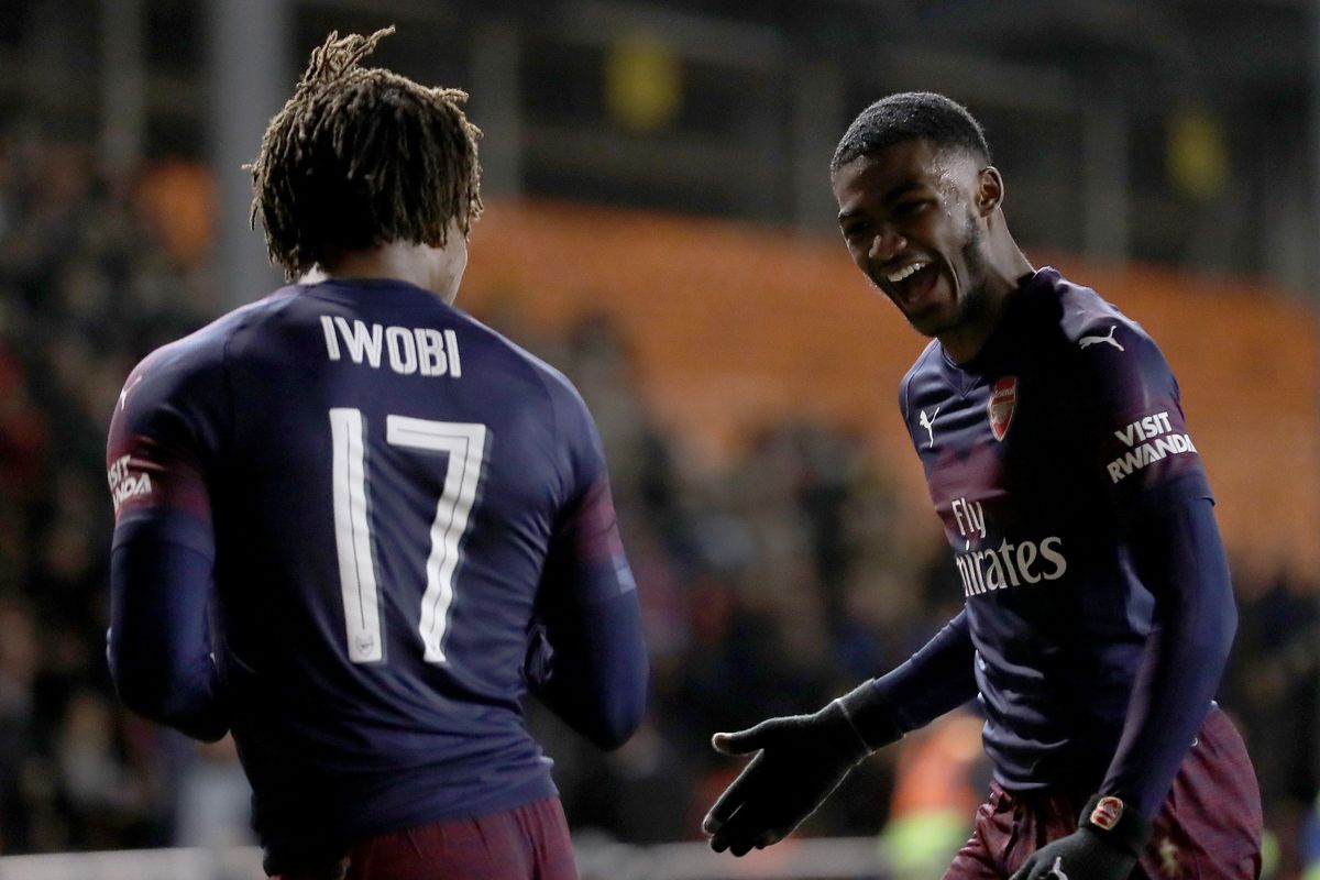 Άνετη πρόκριση στους «32» για την Άρσεναλ