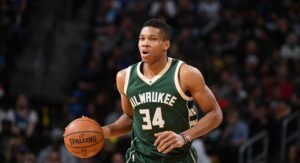 Άλλο ένα «double-double» από τον Γιάννη Αντετοκούνμπο (ΒΙΝΤΕΟ)