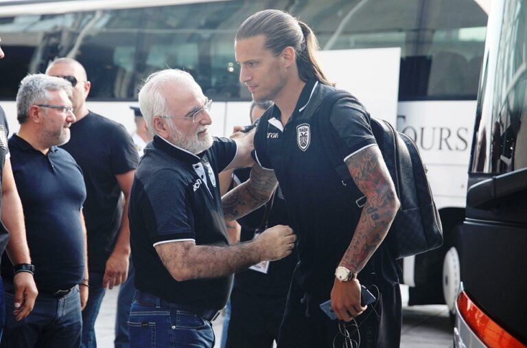 Έσοδα 32,5 εκατομμυρίων ευρώ από την πώληση επτά παικτών