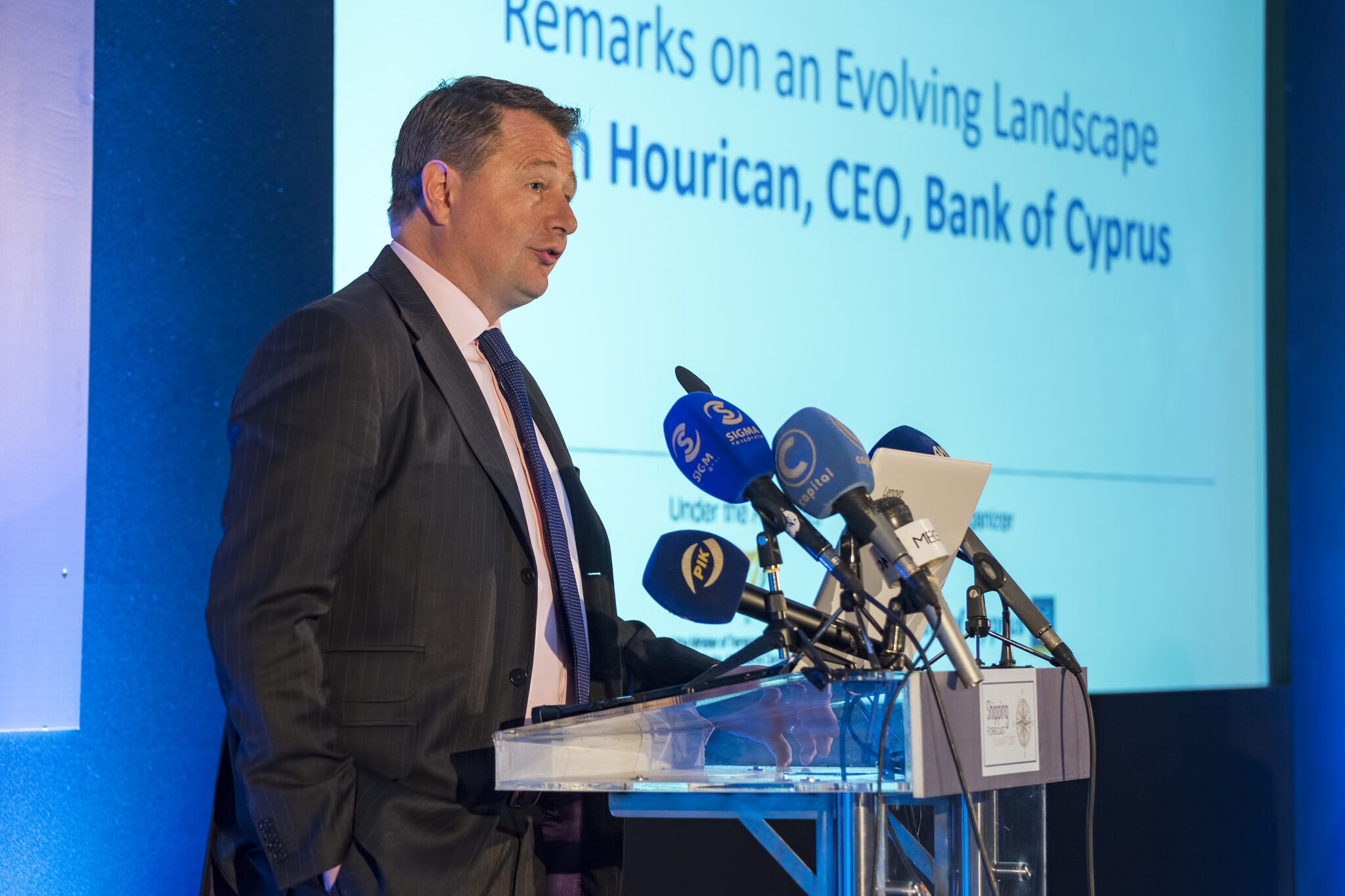 Ενοχλημένος ο Χούριγκαν για εμπλοκή της Τράπεζας Κύπρου στη δικαστική κρίση