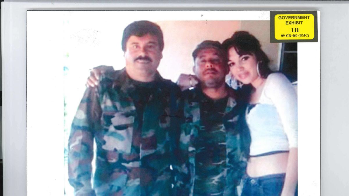 "Βόμβες" για δωροδοκία πρώην Προέδρου στη δίκη Ελ Τσάπο Γκουζμάν