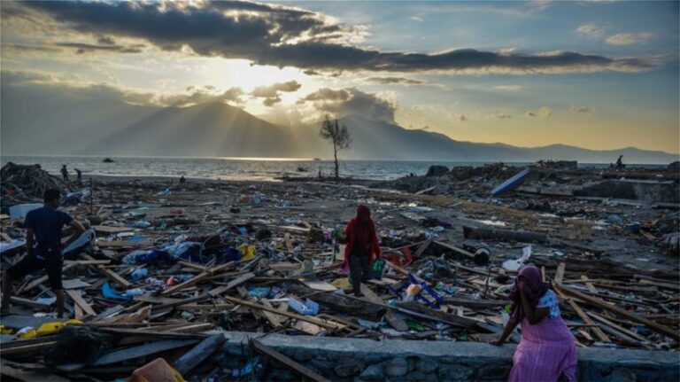Ισχυρή σεισμική δόνηση ταρακούνησε την Ινδονησία