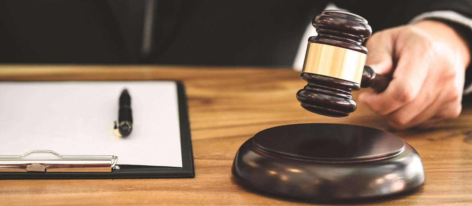 Απαντήσεις στα ερωτήματα που προκύπτουν για τις σκιές στο δικαστικό σύστημα