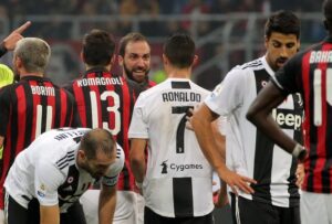 Σούπερ Καπ με VIP θέσεις μόνο για άντρες και γυναίκες με… μπούρκα