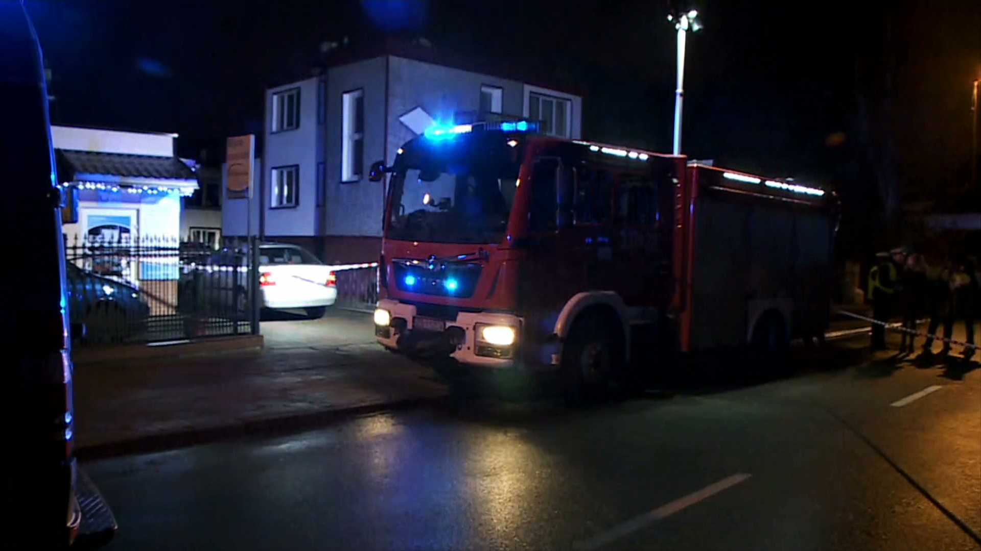 Πέντε άτομα έχασαν τη ζωή τους σε πυρκαγιά στη Πολωνία (ΒΙΝΤΕΟ)