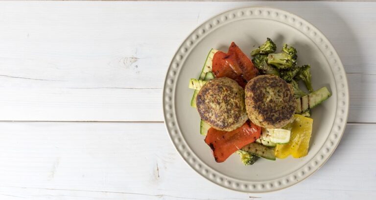 Υγιεινά μπιφτέκια γαλοπούλας