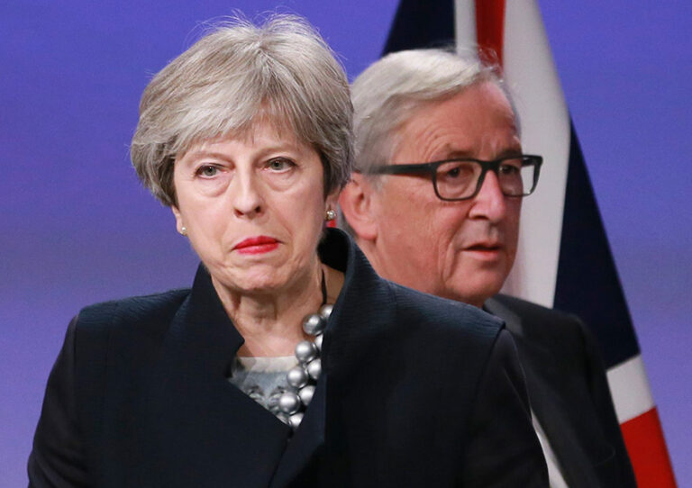 Με Μακρόν, Γιούνκερ και άλλους Ευρωπαίους ηγέτες συνομίλησε η Μέι για Brexit