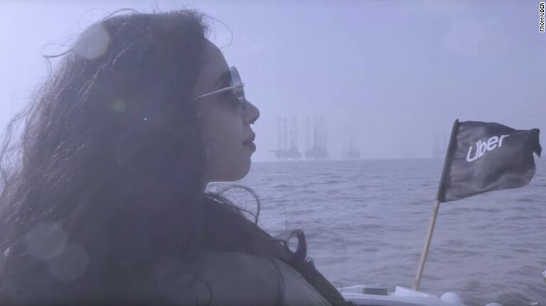 Η Uber αρχίζει κούρσες και με…ταχύπλοα