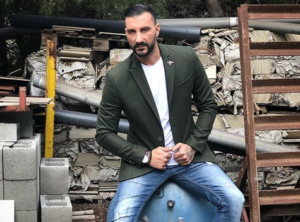 Τάσος Ευαγγέλου:"Είμαι αθεράπευτα ρομαντικός – Θέλω να παρουσιάσω κάτι δικό μου"