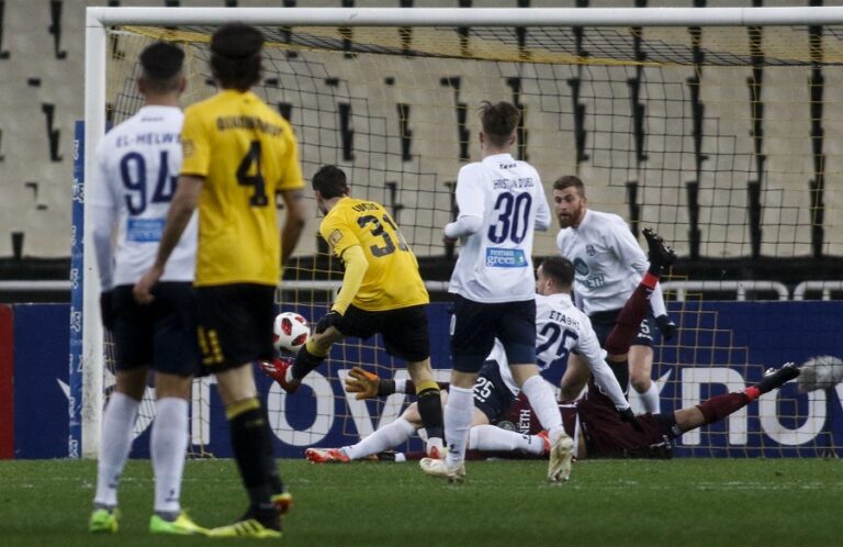 Νίκησε Απόλλωνα και… άνεμο η ΑΕΚ