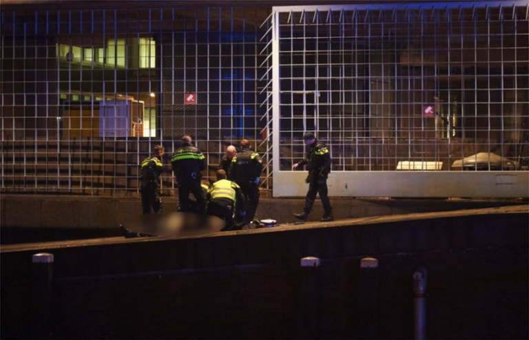 Πυροβολισμοί κοντά στην κεντρική τράπεζα στο Άμστερνταμ