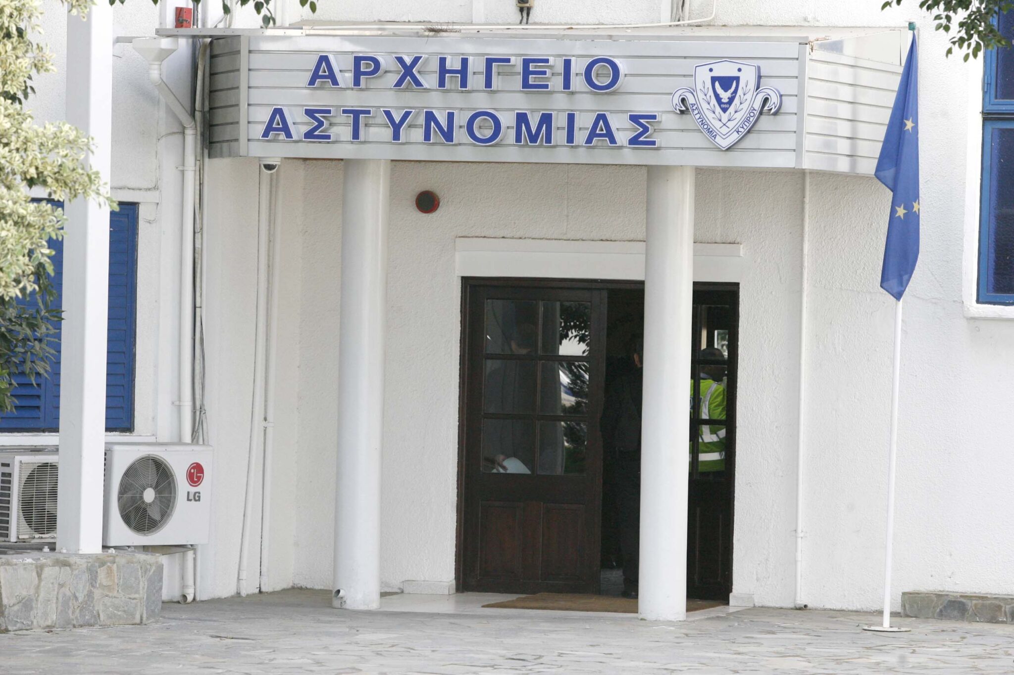 Σε εξέλιξη σύσκεψη της Αστυνομίας στο Αρχηγείο για την υπόθεση Ουζόχο (ΒΙΝΤΕΟ)