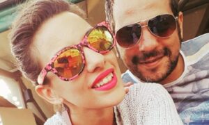 Γ.Ρούσσος-Ν.Τούρζα:Μπήκαν στο σαλόνι τους και δεν πίστευαν αυτό που είδαν!(ΦΩΤΟ)