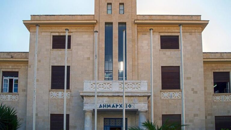 Αναστέλλουν τα απεργιακά μέτρα οι υπάλληλοι στο Δήμο Λεμεσού