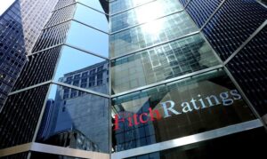 Fitch: Αδύναμος ο τραπεζικός τομέας στην Κύπρο (BINTEO)