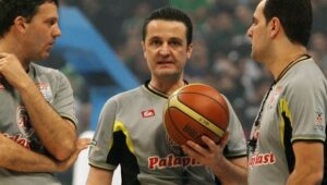 Αυτή είναι η τριάδα διαιτητών στο ντέρμπι αιωνίων