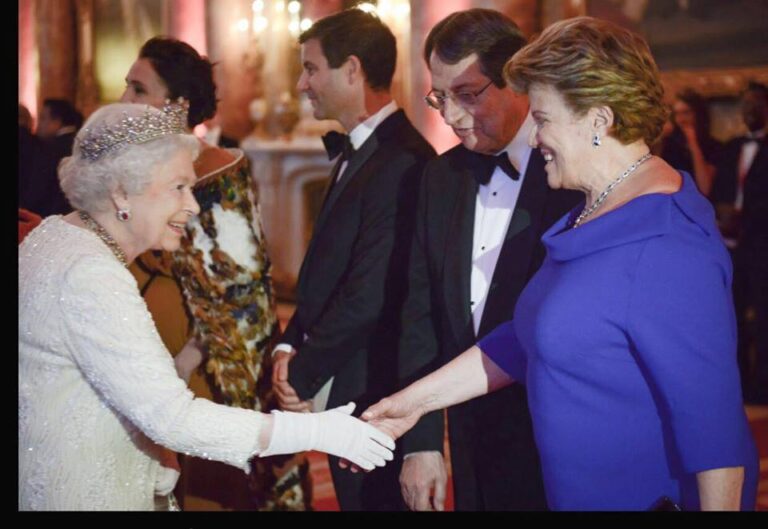 O Nίκος Αναστασιάδης πάει στο Παλάτι του Μπάκιγχαμ