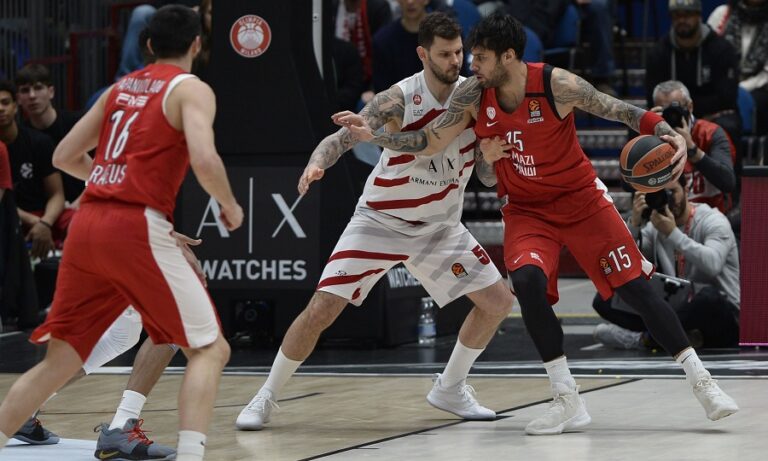 Οδυνηρή ήττα για Ολυμπιακό