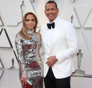 Παντρεύεται η Τζένιφερ Λόπεζ-Η πρόταση γάμου και το εντυπωσιακό μονόπετρο(ΦΩΤΟ)