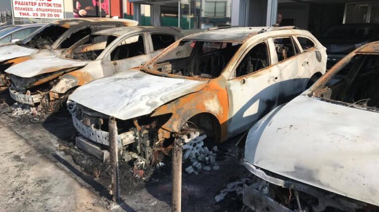 Συνελήφθη ο 27χρονος καταζητούμενος για την πυρκαγιά σε συνεργείο αυτοκινήτων