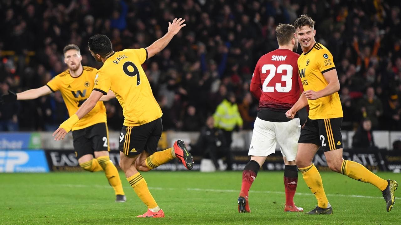 Οι «λύκοι» δάγκωσαν την Μάντσεστερ Γιουνάιτεντ