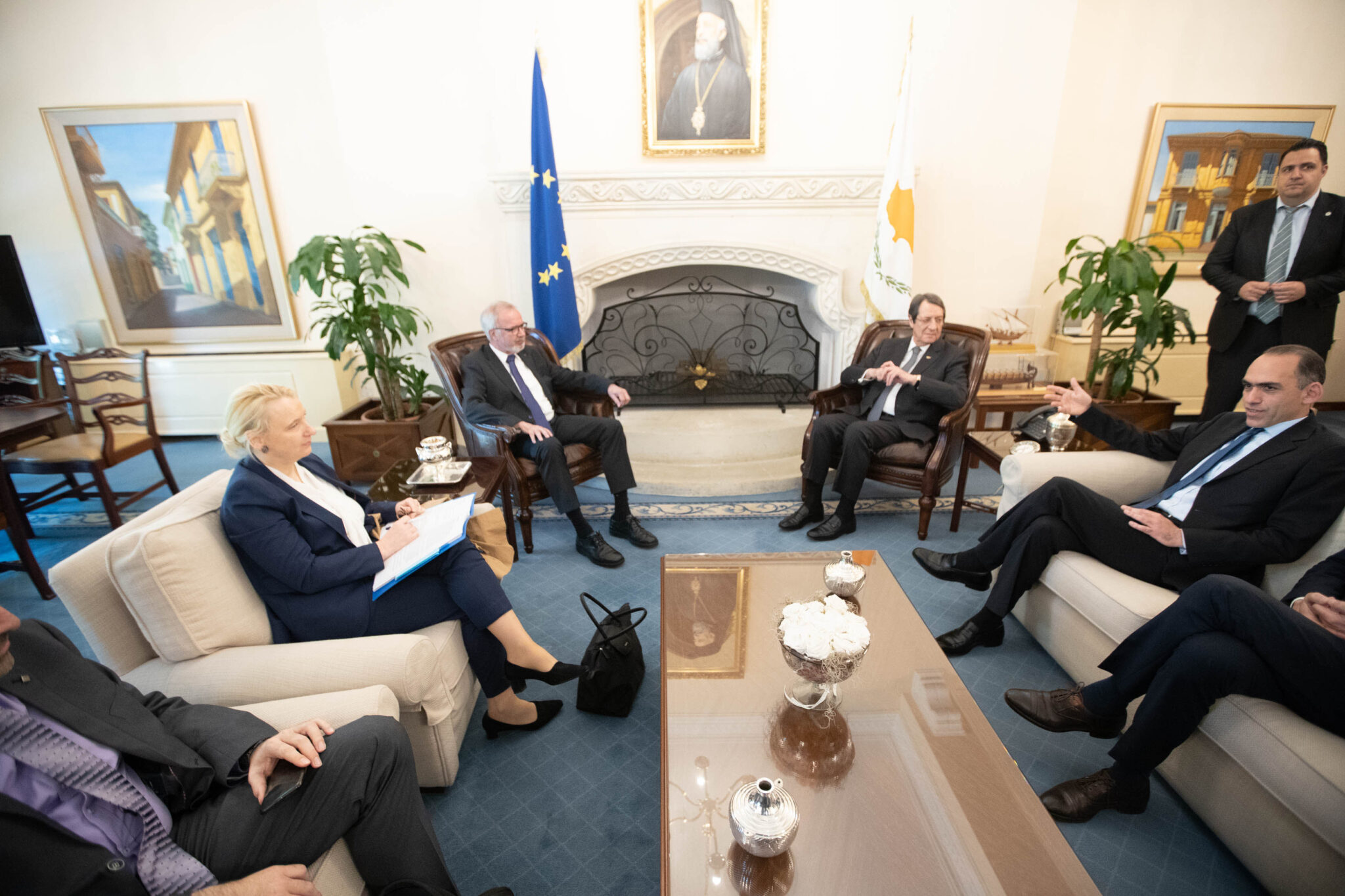 Τη χρηματοδότηση ύψους €150 εκ. υποδομών φυσικού αερίου συζητούν ΥΠΟΙΚ-ΕΤΕπ