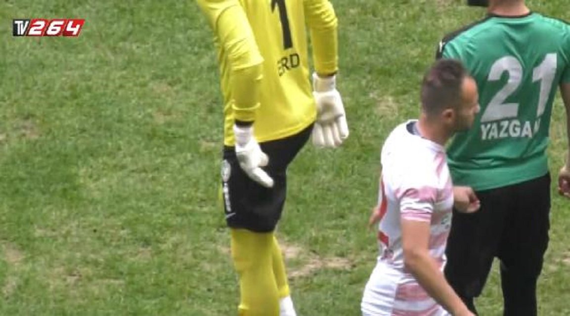 Εφ’ όρου ζωής αποκλεισμός για παίκτη που επιτέθηκε με λεπίδα σε αντιπάλους