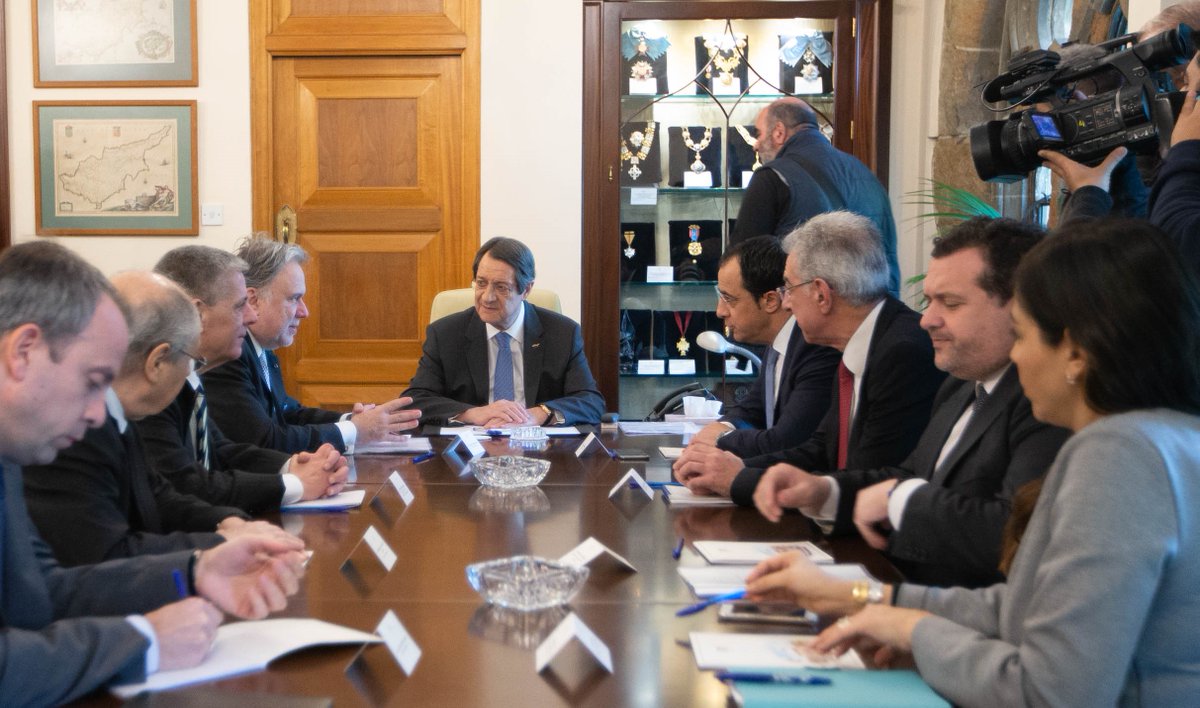 Σημαντικές επαφές Κατρούγκαλου στη Λευκωσία πριν τη συνάντηση με Τσαβούσογλου