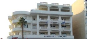 Υπόθεση  Γ. Λακκοτρύπη: Καταδίκασε υπό αστυνομική φρούρηση το Δημοτικό Συμβούλιο