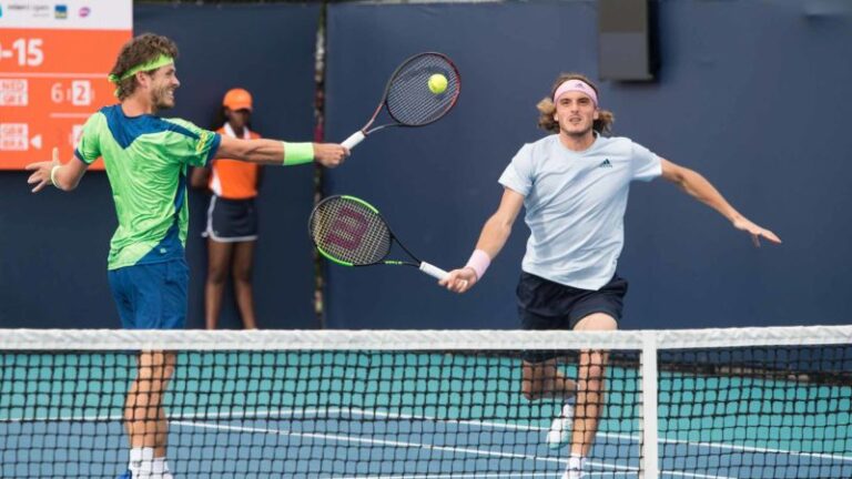 Δεν τα κατάφερε στον τελικό του διπλού ο Τσιτσιπάς μαζί με τον Κούλχοφ