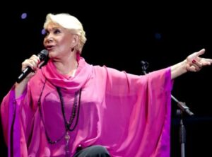 Στο χειρουργείο η Μαρινέλλα μετά το ατύχημα της