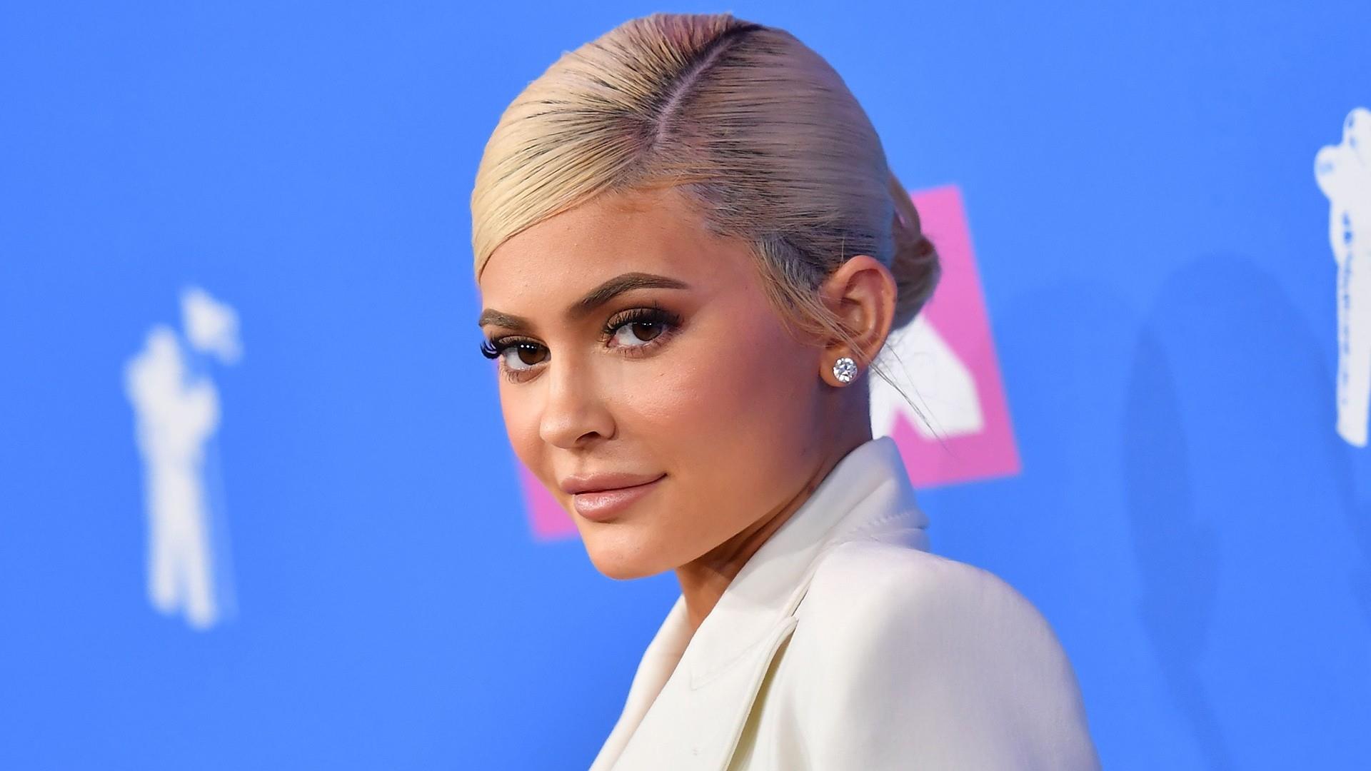 Η Κάιλι Τζένερ είναι η νεότερη αυτοδημιούργητη… δισεκατομμυριούχος!