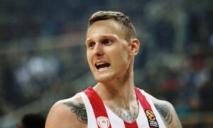 Στέλνει δανεικό τον Τίμα στην Χίμκι ο Ολυμπιακός (ΦΩΤΟ)