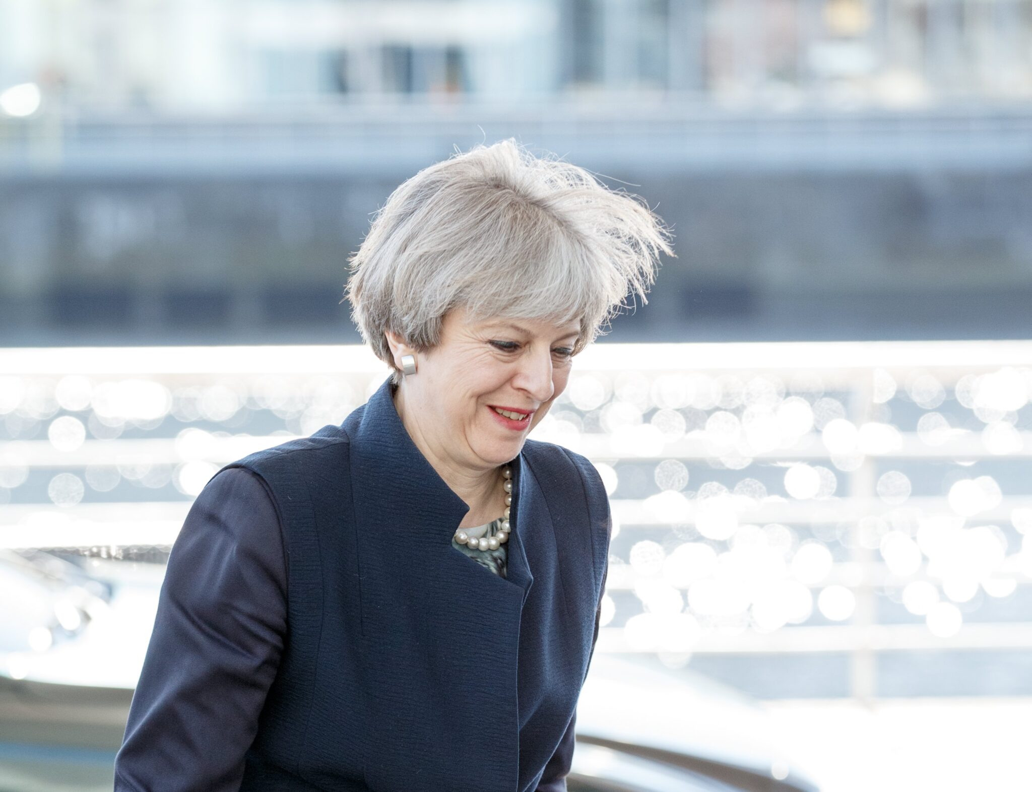 Brexit: Η Μέι εξηγεί γιατί υπάρχει ανάγκη για συμβιβασμούς (ΒΙΝΤΕΟ)