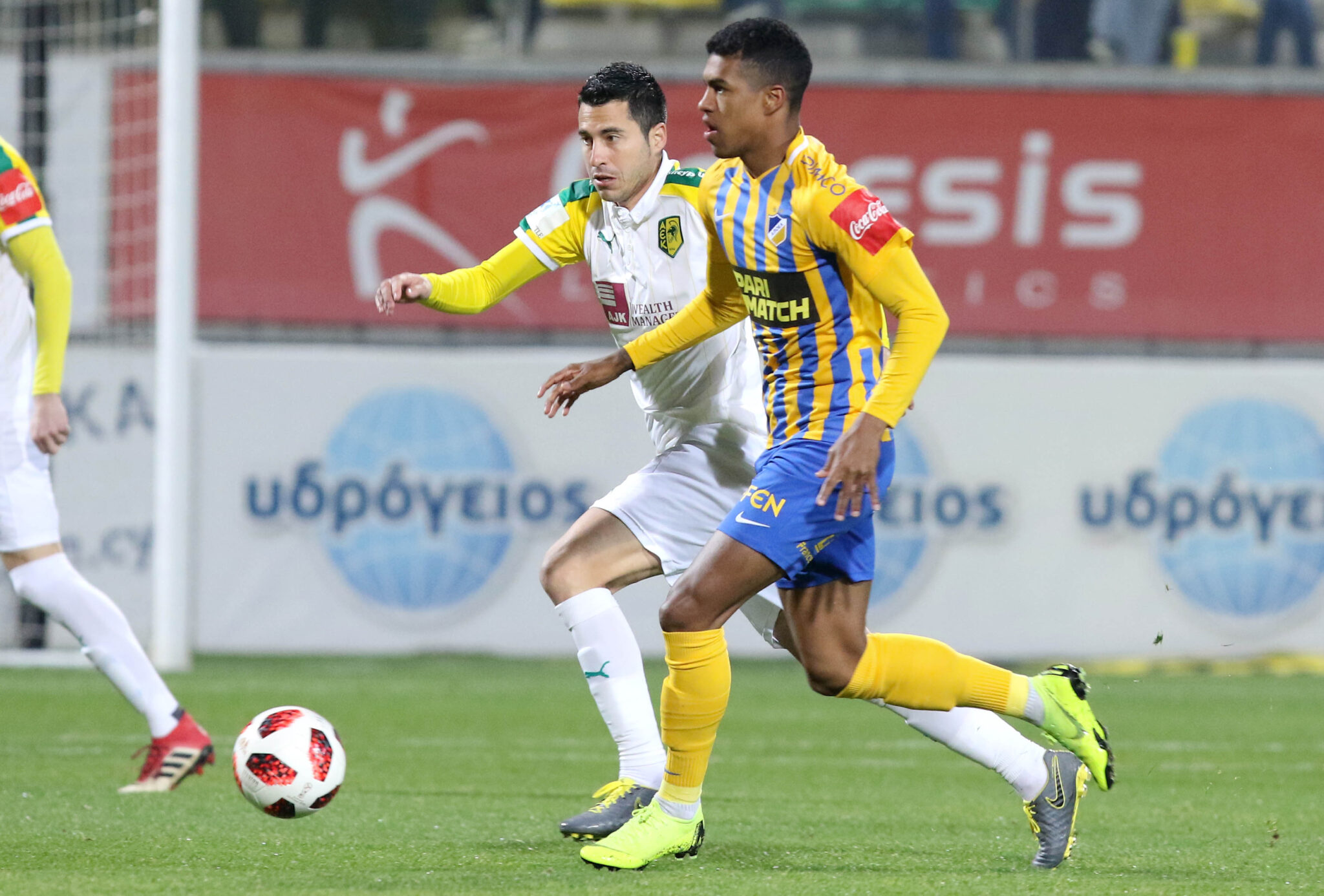 O τίτλος περνά από την «Αρένα»