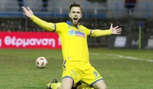 Ελλαδικά σενάρια εμπλέκουν τον ΑΠΟΕΛ με τον νεαρό Σουηδό επιθετικό