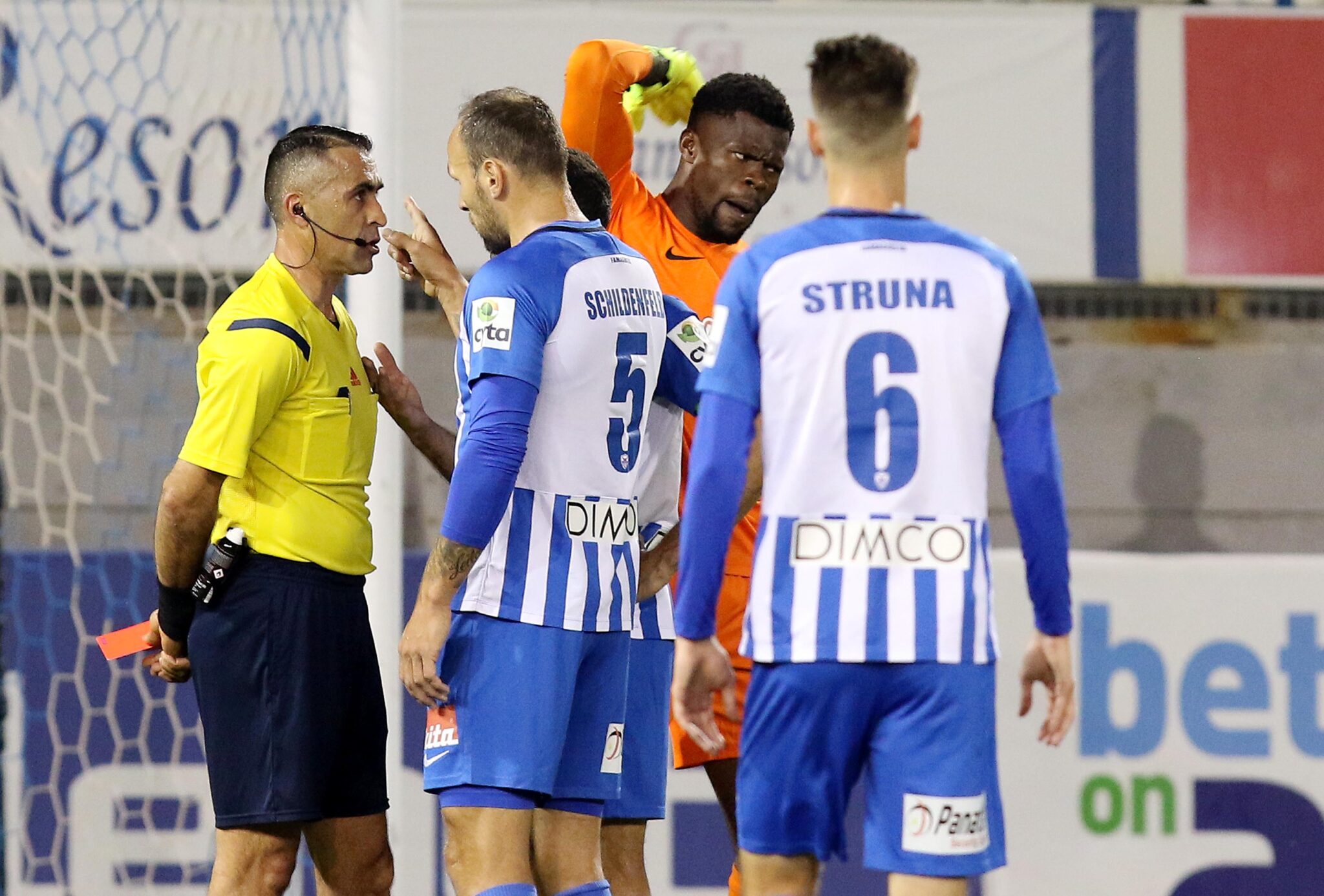 Αλκή: «Δεν είμαστε ελέφαντες…»