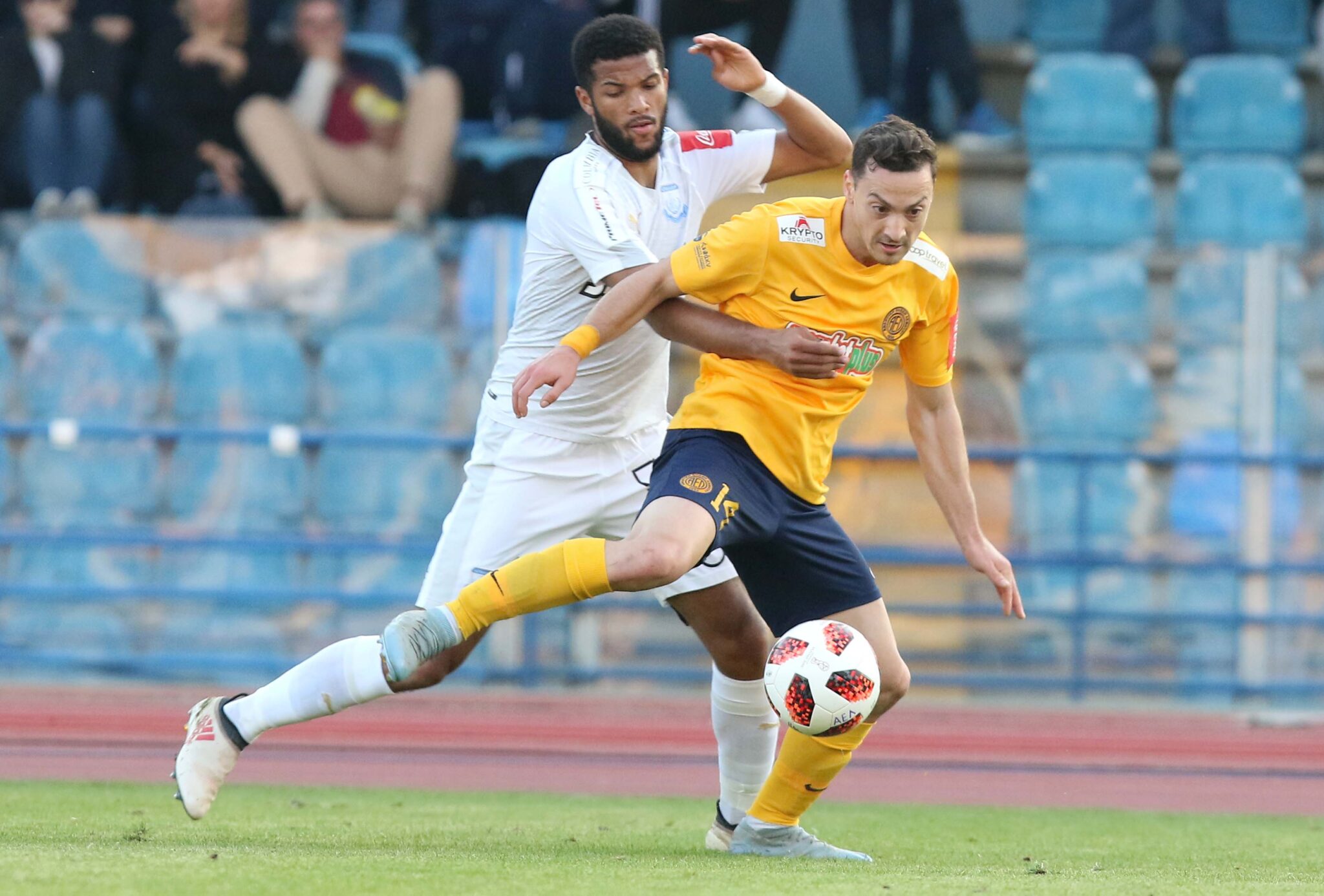 Στον τελικό και η ΑΕΛ (ΒΙΝΤΕΟ)