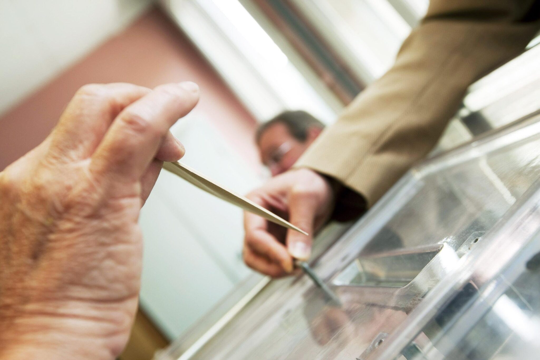 Αυξημένο το ενδιαφέρον ομογενών για τις Ευρωεκλογές (ΒΙΝΤΕΟ)