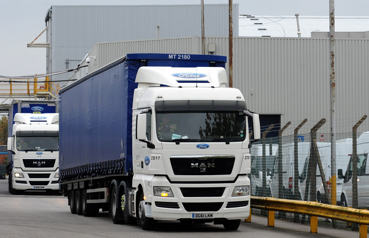 Σε απεργία για ένα 24ωρο κατέρχονται οι οδηγοί τρέιλερ