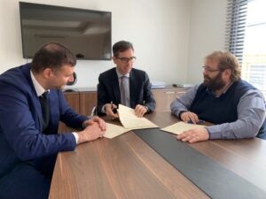 Το CWEIC  και η Emilianides Katsaros LLC  γίνονται στρατηγικοί εταίροι