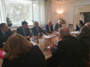 Το Κυπριακό στο επίκεντρο συνάντησης ΥΠΕΞ και Επιτροπής κατεχόμενων Δήμων