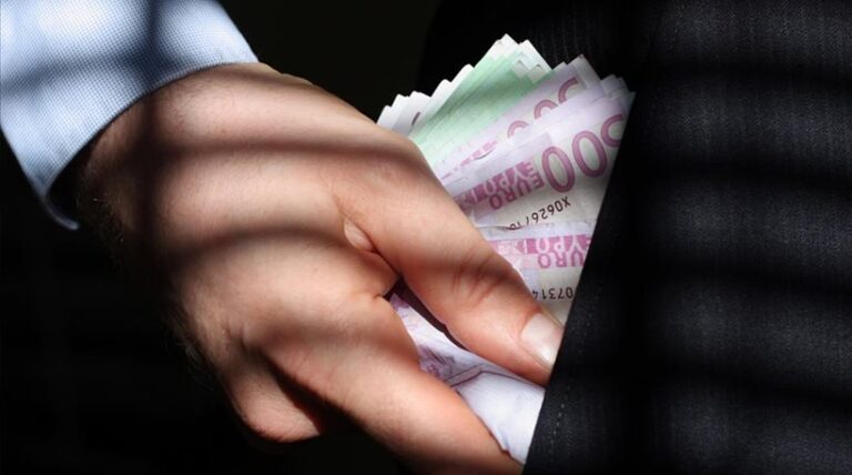 Υπόθεση κλοπής 6.000 ευρώ από κατοικία διερευνά η Αστυνομία στην Πάφο